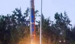 老奶奶爆料导弹视频,揭秘军事装备神秘面纱